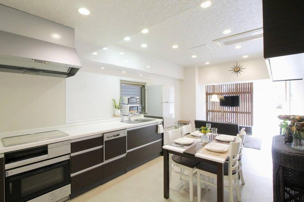 Bhotel La-Shante - 5 Mins Walk To The Peacepark & 2Br 10 Ppl #101 Хіросіма Екстер'єр фото